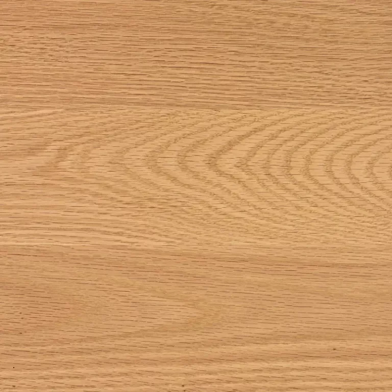 Red Oak in Nutmeg