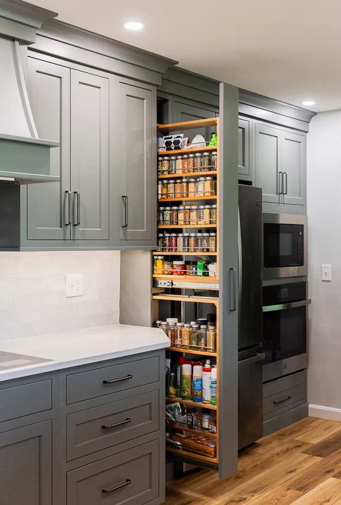 Pull out spice drawer